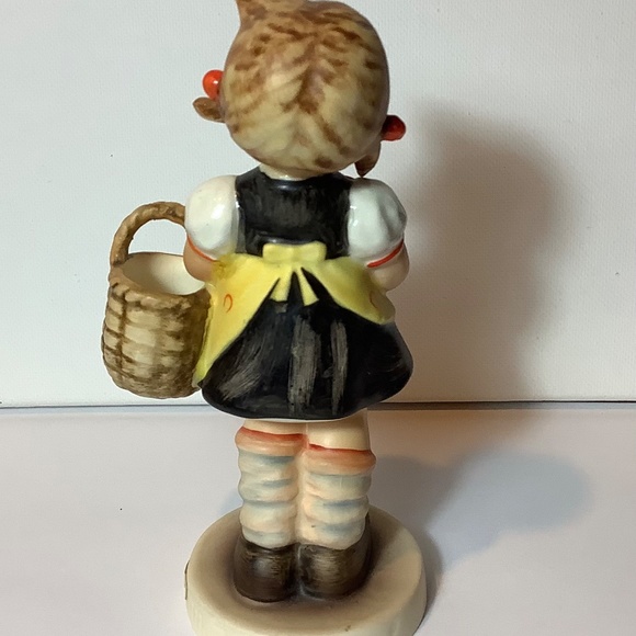 Hummel “Sister” figurine. Vintage - Picture 2 of 6